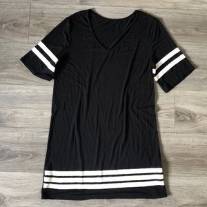 Comfortable v-neck dress